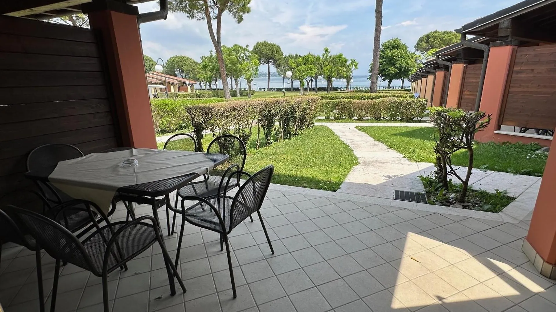 منتزه العطل Le Corti Del Lago بادينغي سول غاردا