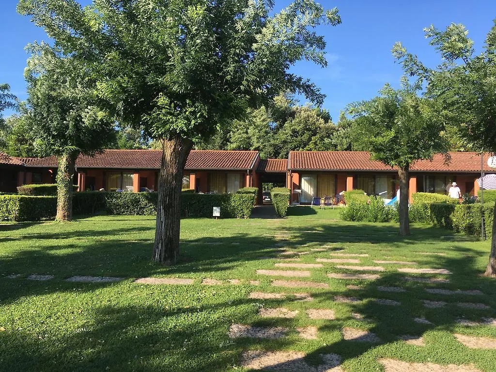 **** Holiday park Le Corti Del Lago Padenghe sul Garda Italy