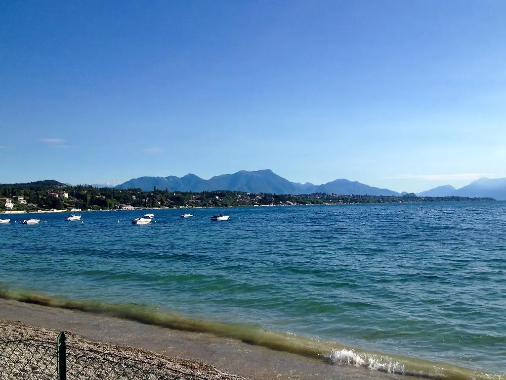 Le Corti Del Lago Padenghe sul Garda